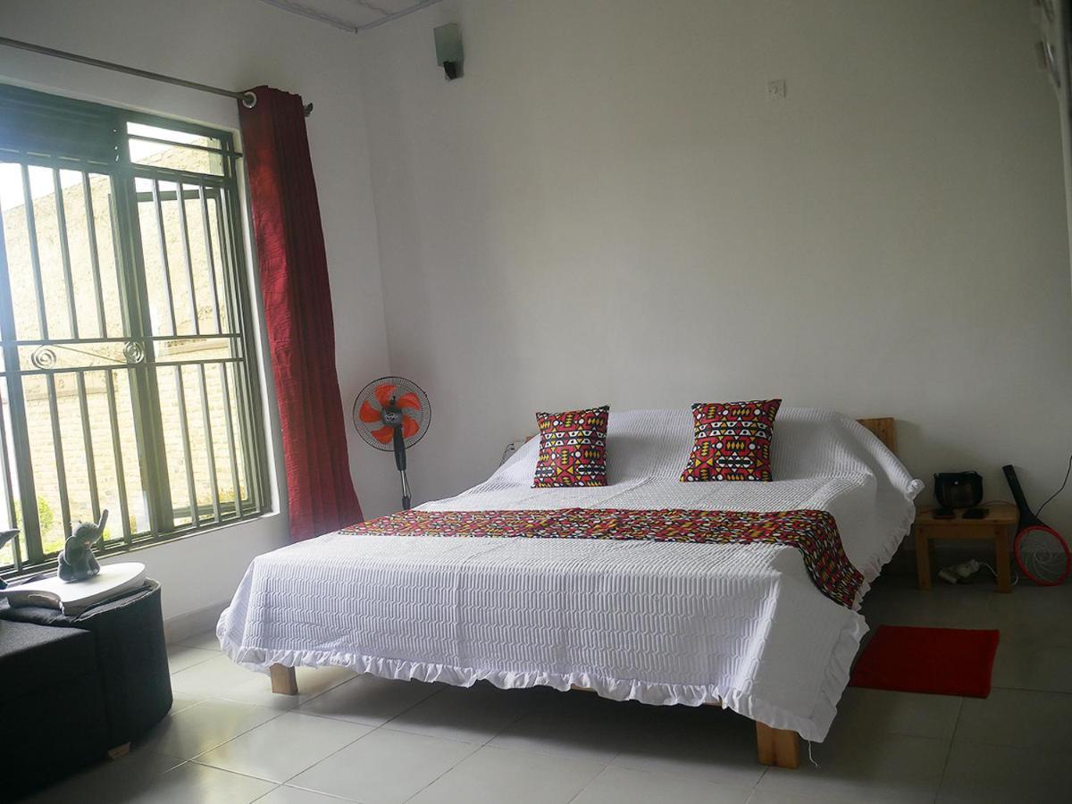 Villa Kikiriki Kigali Bagian luar foto