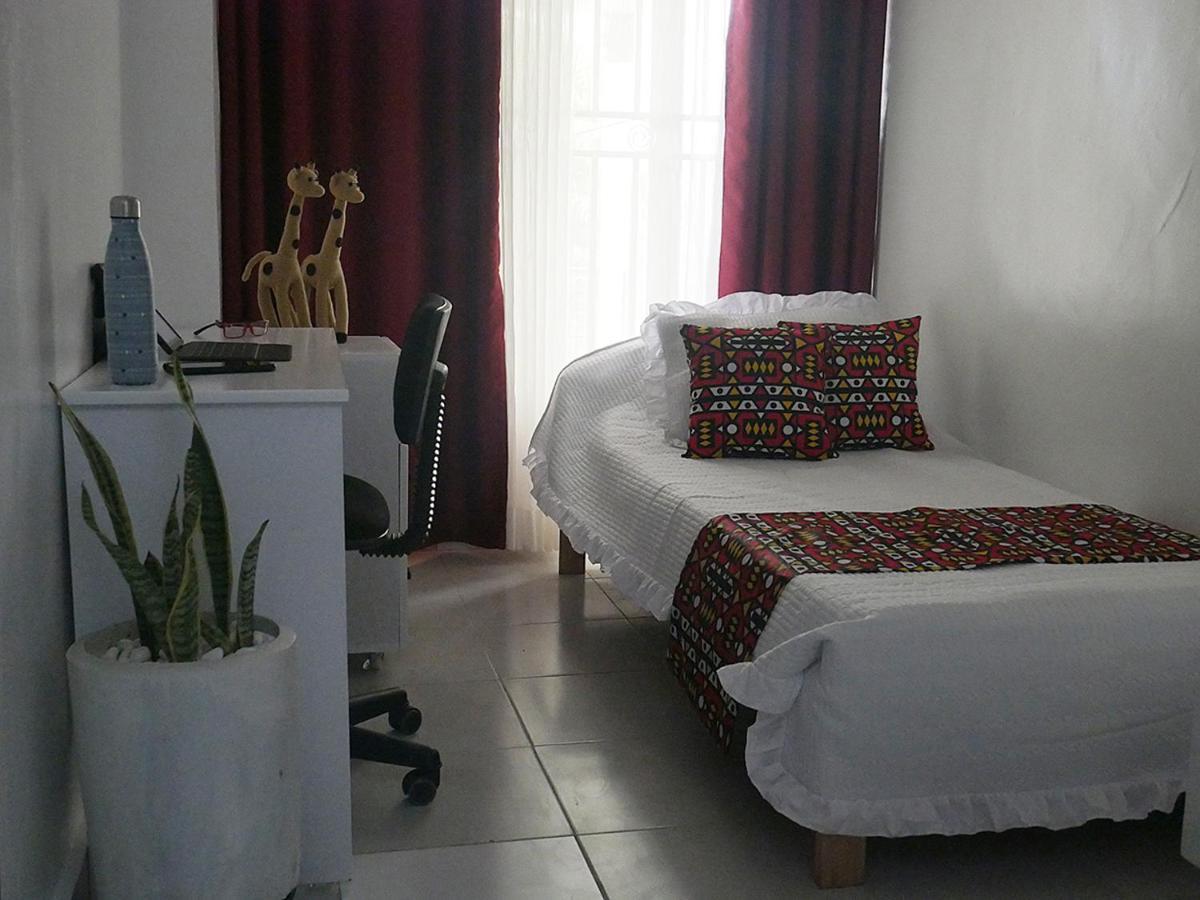 Villa Kikiriki Kigali Bagian luar foto
